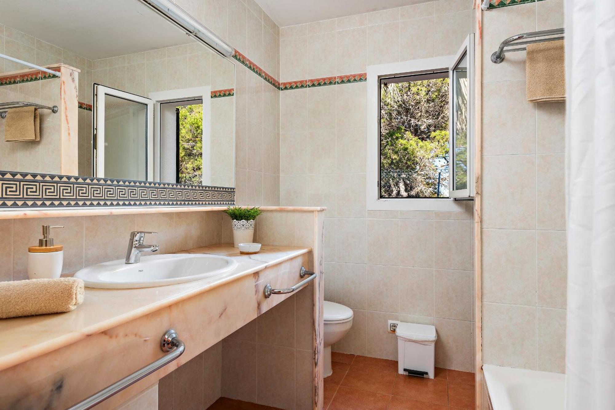 Begonias Villa *